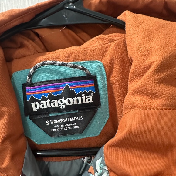 Patagonia Bivy Hooded Vest - Picture 3 of 3